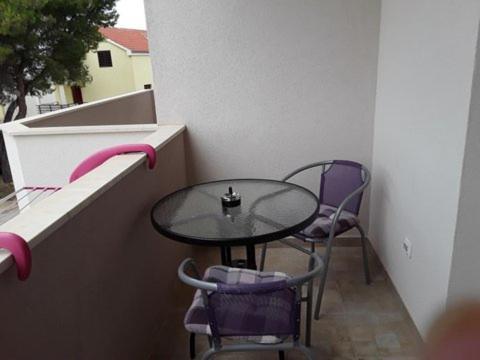Apartments Josipa & Niki ヴォディツェ エクステリア 写真