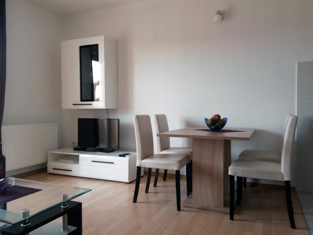 Apartments Josipa & Niki ヴォディツェ 部屋 写真