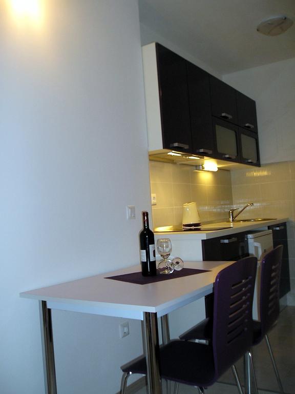 Apartments Josipa & Niki ヴォディツェ 部屋 写真