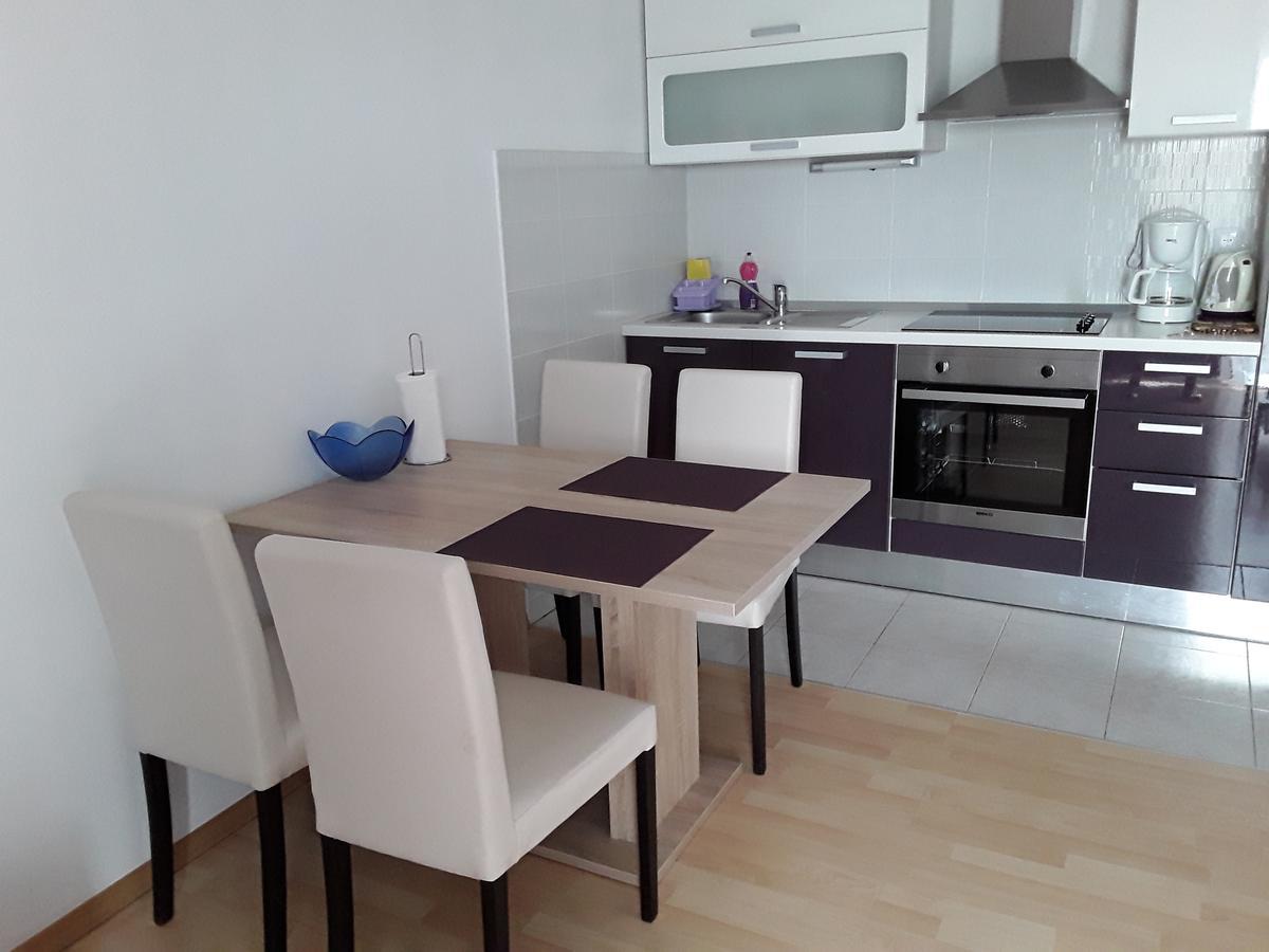 Apartments Josipa & Niki ヴォディツェ エクステリア 写真