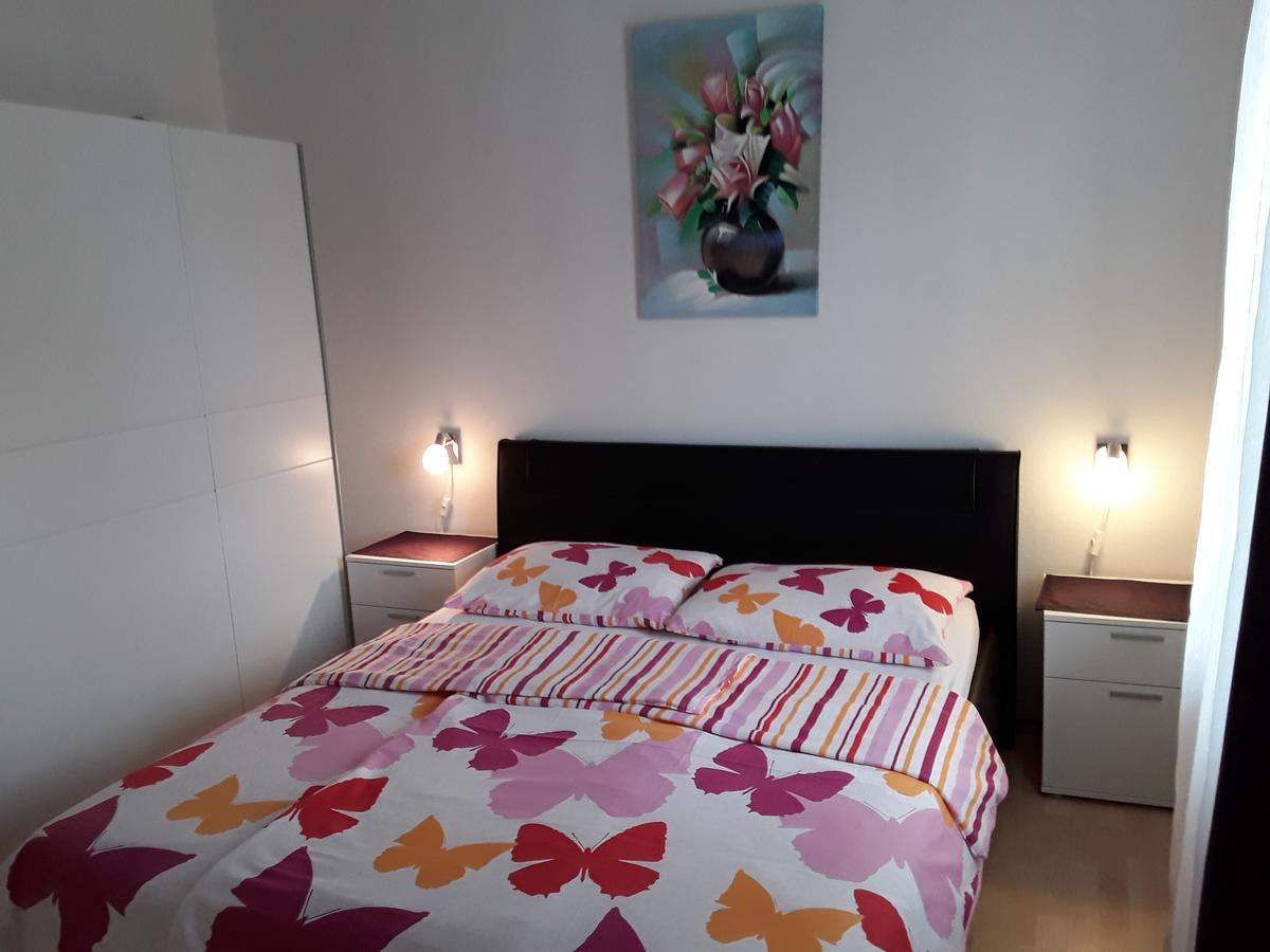 Apartments Josipa & Niki ヴォディツェ エクステリア 写真